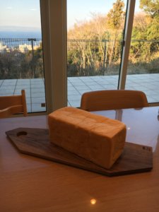 「生」食パン対決　乃が美（のがみ）　VS　HARE/PAN(ハレパン）　美味しいのはどっち？