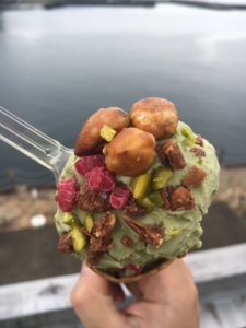 丸玉屋　絶品　ピスタチオのアイスクリーム　これは衝撃です！